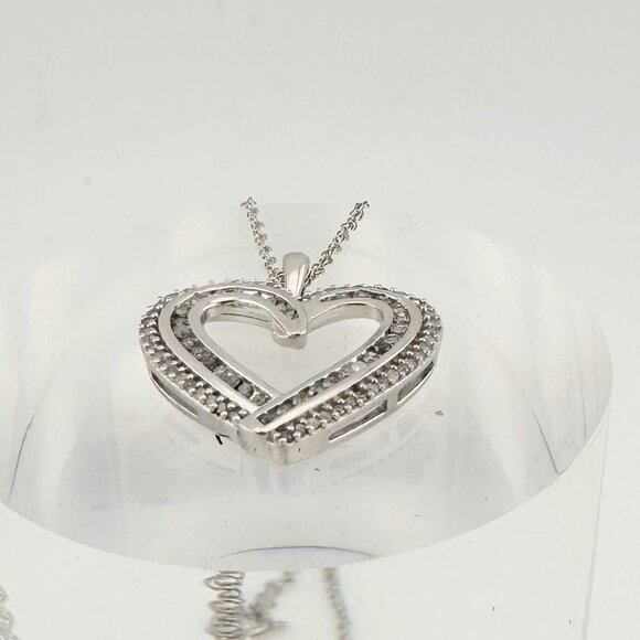 Beautiful 1/2 Carat Natural Diamond Heart Pendant Necklace with .925 Sterling Ch - Picture 6 of 12